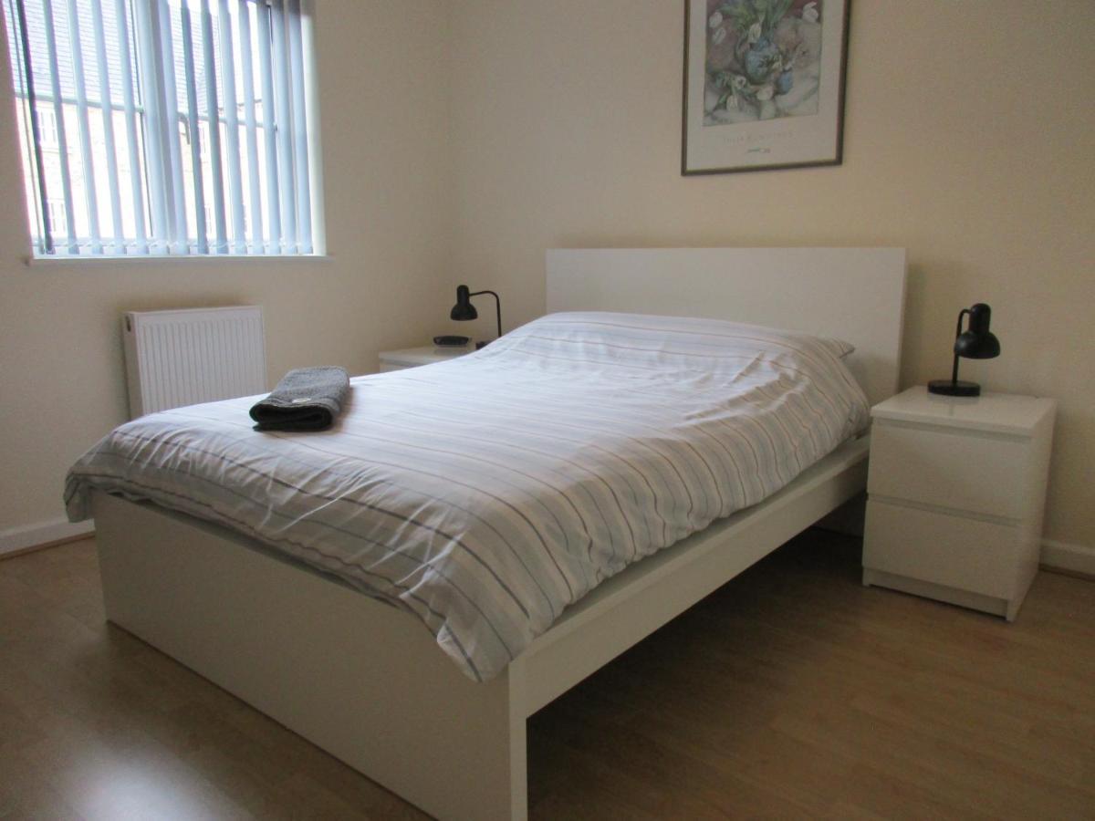 20 Nightingale Gardens, Coton Park, Rugby Cv23 0Wt 아파트 외부 사진